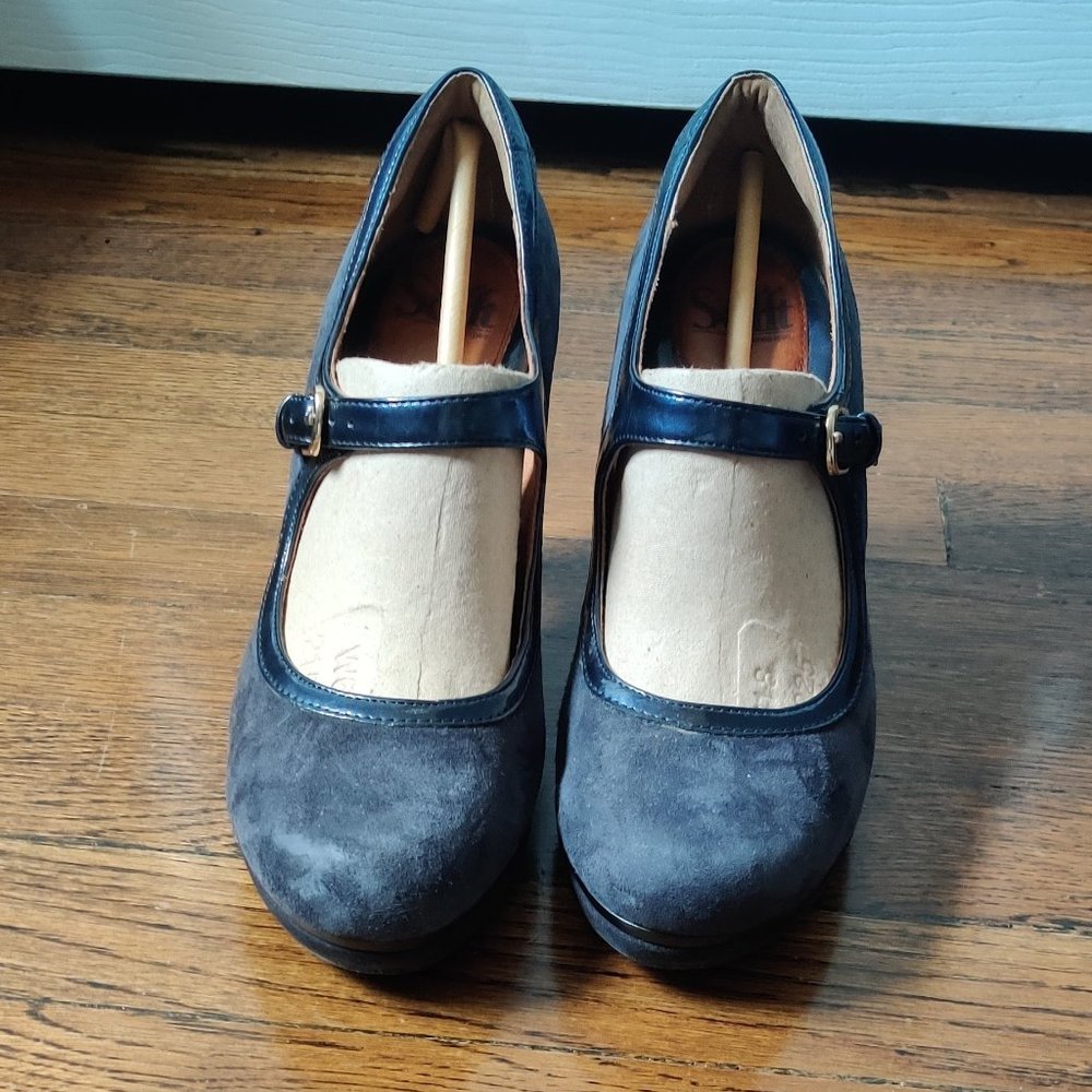Sofft Madelia Blue Suede Heels
